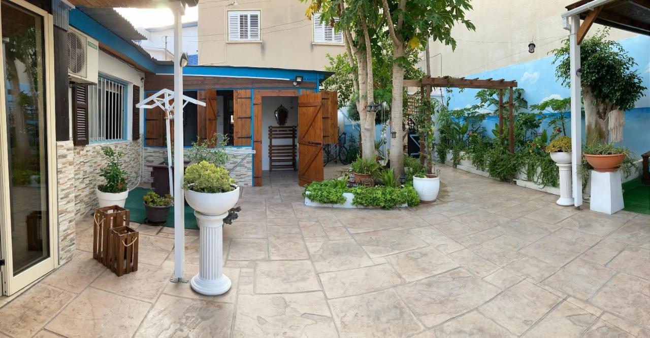 Mamas Summer House Larnaca Esterno foto