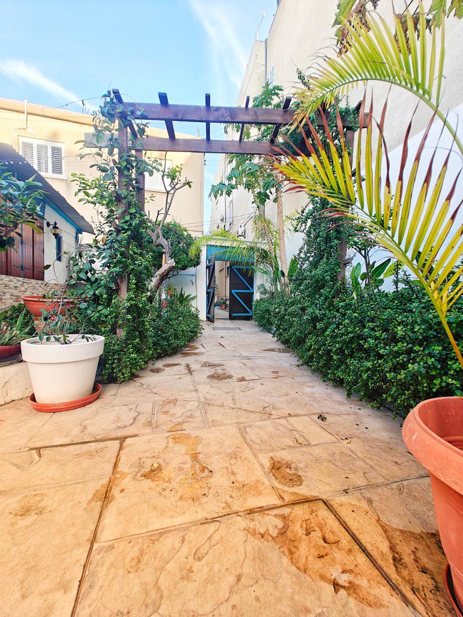 Mamas Summer House Larnaca Esterno foto