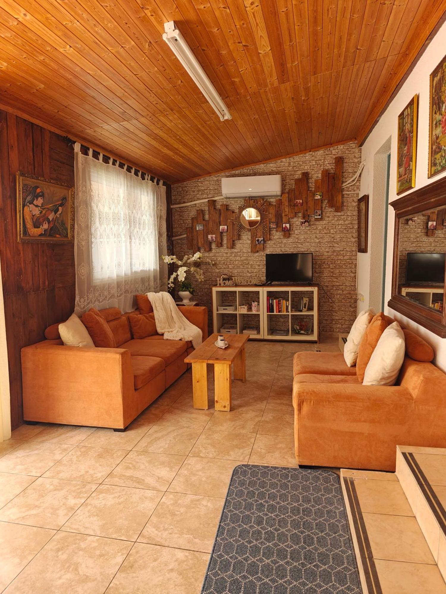 Mamas Summer House Larnaca Esterno foto